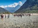Auf rund 170 Kilometern fließt der Tagliamento nahezu unverbaut von den Friauler Dolomiten bis ...