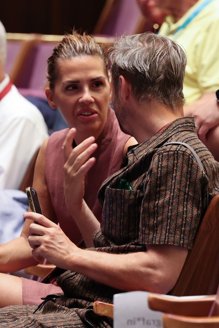 Seite an Seite bei „Carmen“: Philipp Hochmair und Carolin Sinemus wirkten im Großen ...