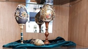 Aufwendig verzierte Schmuckeier waren unter den zahlreichen Kunstwerken, die die Stadt Wolfsberg ...