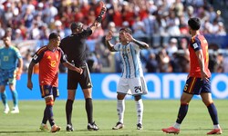 Enzo Fernandez sah im WM-Finale die Rote Karte.