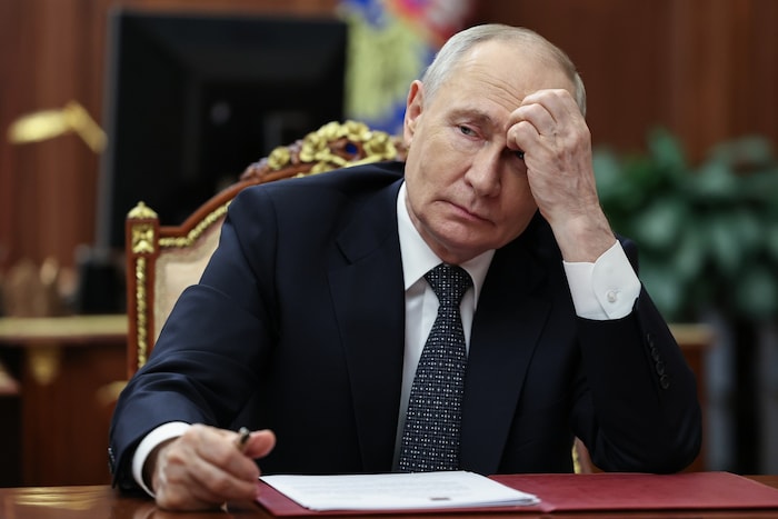 Petrow ist sich sicher: Putin macht einen Fehler nach dem anderen.