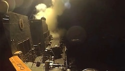 Auf diesem Bild ist der Abschuss von US-Raketen auf iranische Ziele zu sehen.