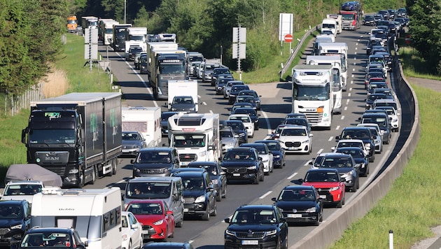 Vom Walserberg und von der A1 kommend wird Stau erwartet...