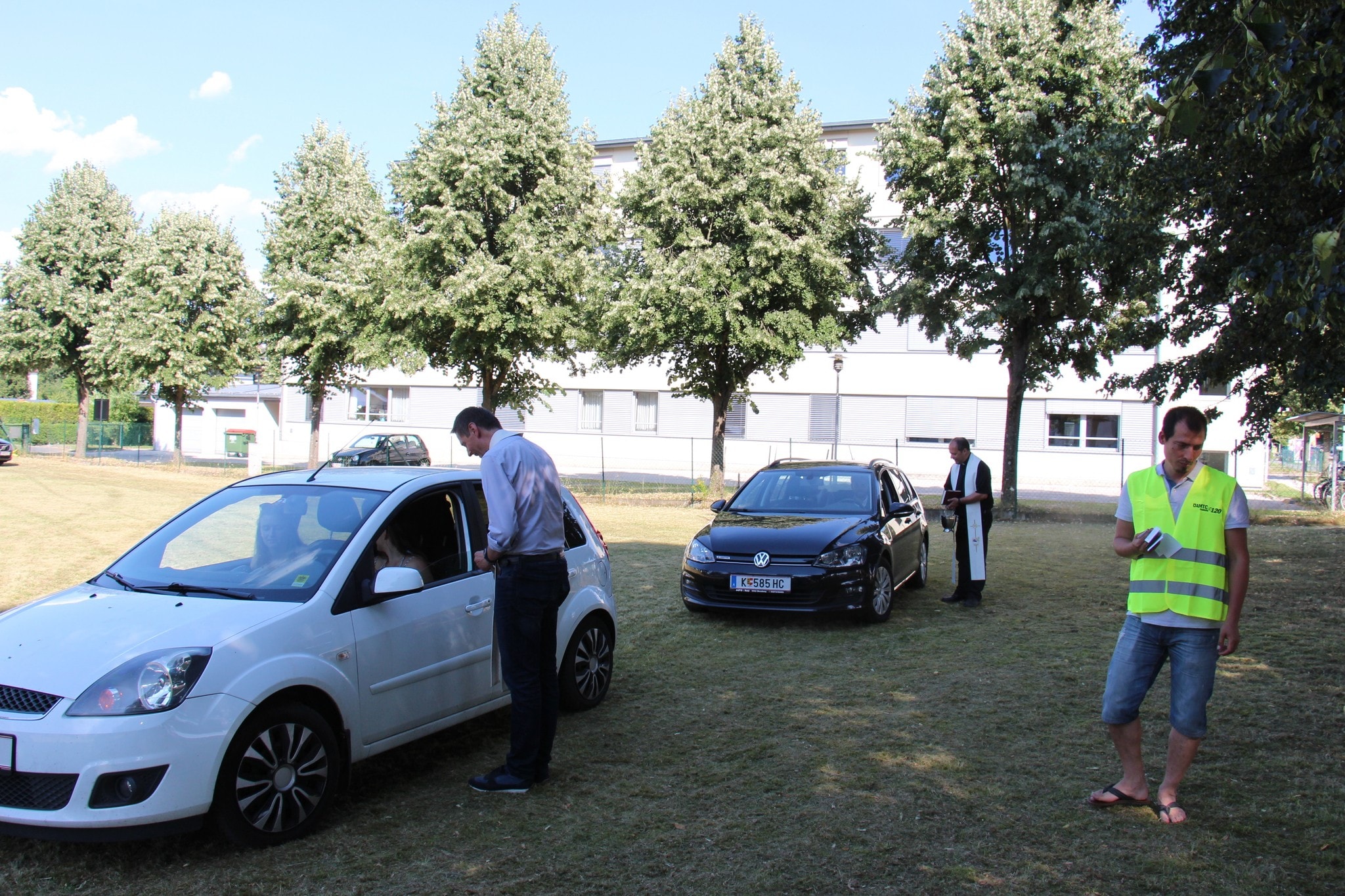Drive in-Segen am Donnerstag, 23. Juli (15 bis 18 Uhr) vor der St. Hemma Kirche in der ...