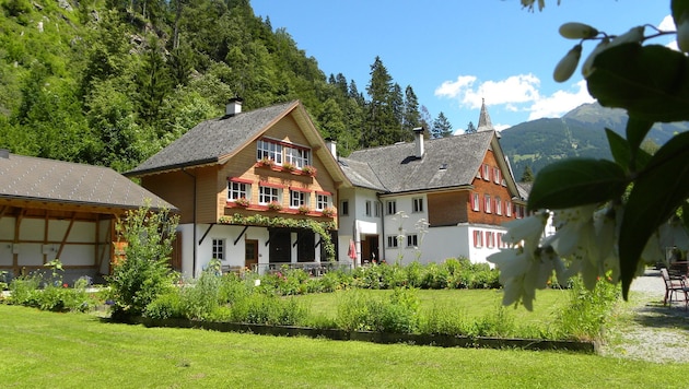 Das Kloster Gauenstein ist ein Ort, an dem man auf Abstand zur Welt geht, um sich selbst zu ...