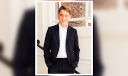 Wow, ist der groß geworden! Mit dem neuen Geburtstagsfoto zum 13. Geburtstag sorgt Prinz George ...