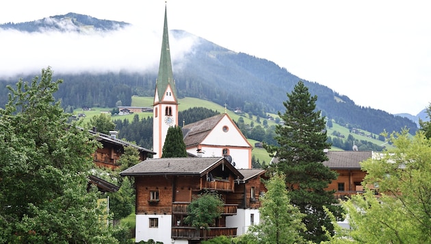 Alpbacher Dorfansicht mit Kirche