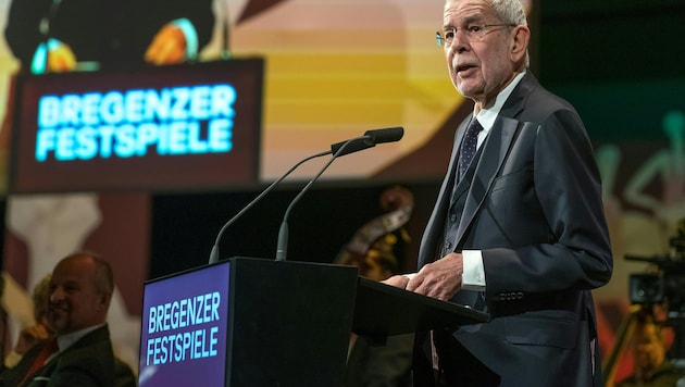 In Bregenz, Federal President Alexander Van der Bellen warned against becoming too complacent.