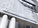 Am Bezirksgericht in Wels kämpft der Vater darum, zu seinem Geld zu kommen.