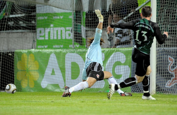 Eine Sternstunde in Schwarz-Grün: Marcel Schreter schoss Wacker in Pasching in die Bundesliga!