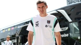 Maximilian Wöber musste das Schalke-Training verletzt abbrechen.