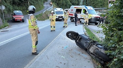 Der schwere Unfall löste einen Einsatz von Rettung, Notarzt, Polizei und Feuerwehr aus.
