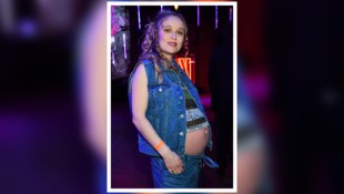 Caro Cult zeigte bei einer Netflix-Premiere stolz ihren Babybauch. Dass sie damit nicht würde ...