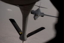 Der Einsatz des Mega-Bomber B1B Lancet ist ein klares Zeichen, dass die USA derzeit kein ...