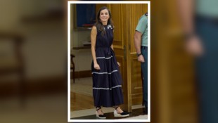 Bereits Tradition: Sobald die Temperaturen steigen, greift Königin Letizia zu ihren geliebten ...