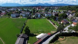 Der bestehende Fußballplatz wird ab dem kommenden Sommer dem Wohnbau weichen.