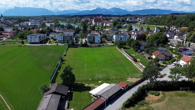 Der bestehende Fußballplatz wird ab dem kommenden Sommer dem Wohnbau weichen.