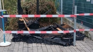 Öklo Jetzt wurde jenes im Reinlpark angezündet.