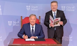 Walter Ruck (li.) mit Michael Ludwig: „Wenn die SPÖ ihre Vormachtstellung erhalten will, dann ...