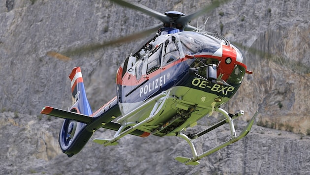Die Crew des Polizeihubschraubers hatte die traurige Pflicht, den Leichnam zu bergen.