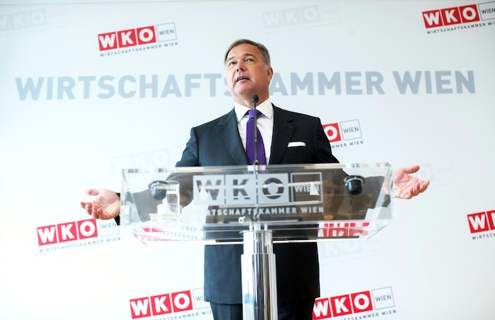 Walter Ruck gibt sich „verwundert“.