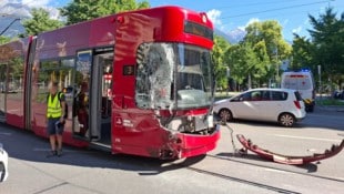 Im Bereich Leipziger Platz kam es am Vormittag zur Kollision mit einem Lkw.