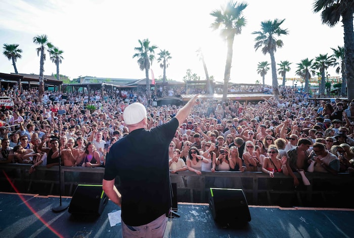 DJ Ötzi heizte mit allen seinen Hits den Festivalbesuchern ein.