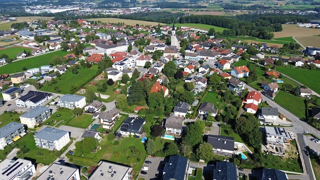 In Ohlsdorf wächst der Unmut über die Zuschüttung einer Reifendeponie.