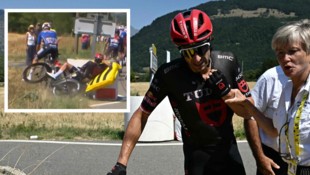 Schrecksekunde bei der Tour de France um Marco Haller. 