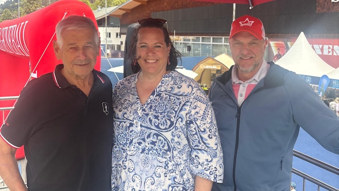 Alexander Rußegger (li.), Martina Rußegger (Reisebüro Idealtours) und Markus Gassler, Chef vom ...