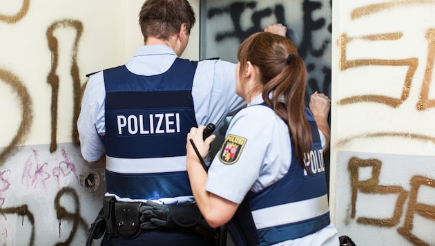 „Ich hätte gern eine Pizza“ – dieser Anruf rettete eine junge Frau (Symbolbild).