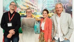 Organisator Christopher Lane, Ulrike Scholda, Leiterin der Abteilung Kultur und Museen der Stadt ...