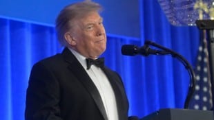 Donald Trump bei der Rede während des Gala-Dinners, das im April wegen eines Attentats ...