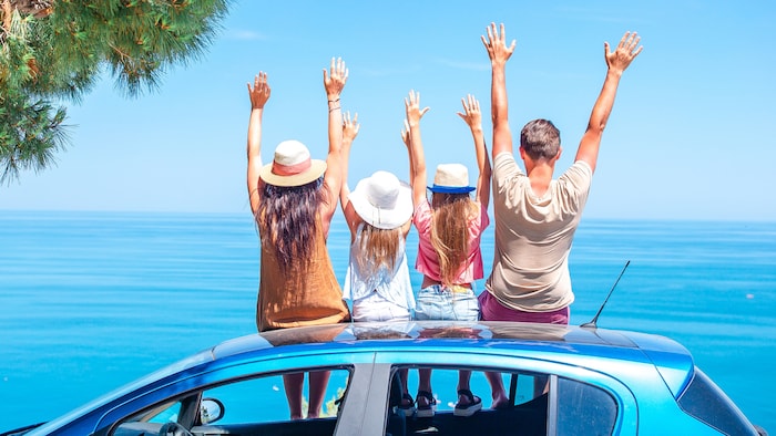 Urlaubsfreude statt Abzocke: Mit etwas Vorsicht bleibt die Reise mit dem Auto entspannt.