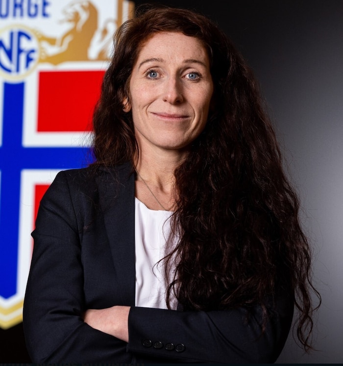Zumindest Lisa Klaveness bietet der FIFA-Spitze die Stirn.