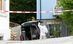Die Spurensicherung war mehrere Stunden vor Ort.