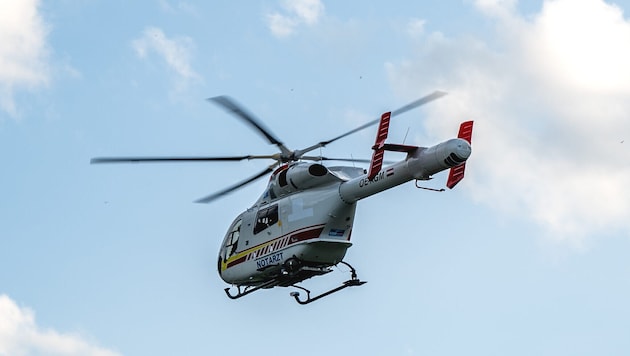 Der Mann wurde vom Notarzthubschrauber geborgen (Symbolbild)