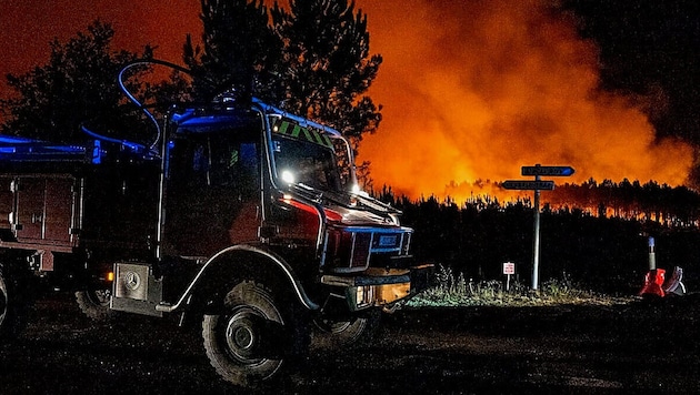 2500 Feuerwehrleute kämpfen derzeit gegen die Waldbrände bei Bordeaux.