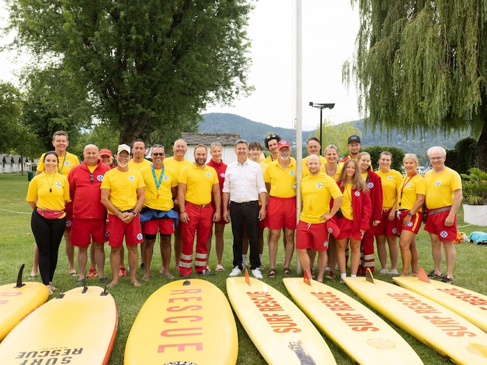Die Wasserrettung war mit 30 Einsatzkräften im Einsatz.