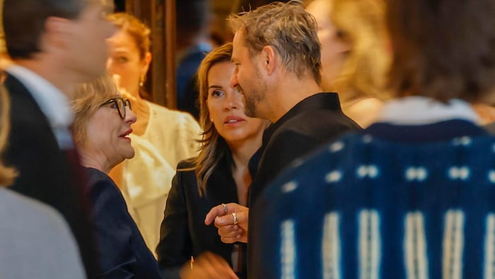 Das kann kein Zufall sein: Carolin Sinemus und Philipp Hochmair.