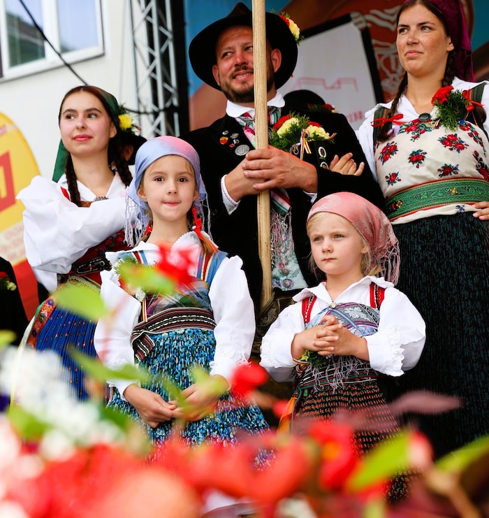Mit Stolz wird die Gailtaler Tracht getragen