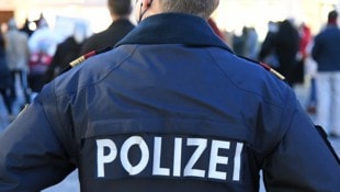 Polizeieinsatz am Stephansplatz: Bei einer Kundgebung wurden vier Beamte verletzt. (Symbolbild)