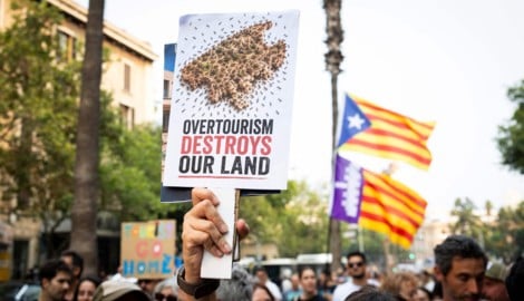 „Massentourismus zerstört unser Land“: Viele Mallorquiner haben Wohnungsnot, Staus, Schmutz und ...