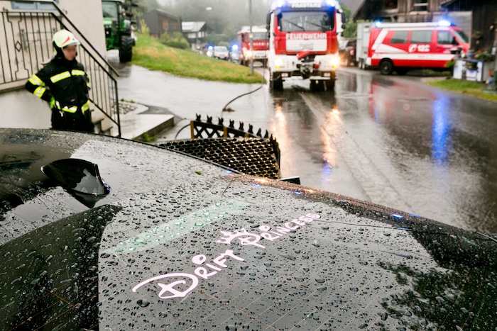 Der Pkw gehört der Partnerin des Unfalllenkers.