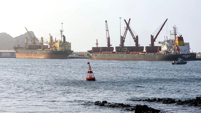 Der Iran setzt die Blockade in der Straße von Hormuz weiterhin durch.