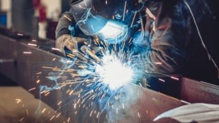 Hohe Standortkosten schwächen die Industrie im globalen Wettbewerb.