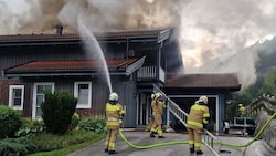 Die Feuerwehr brachte den Brand unter Kontrolle.