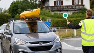 Die Abfahrtssperren sollen an weniger Stellen, dafür effizienter kontrolliert werden.