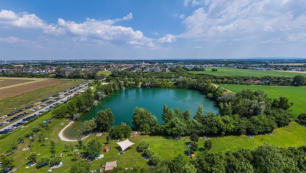 Der beliebte Badeteich in Laxenburg kann ohne Bedenken wieder genutzt werden.