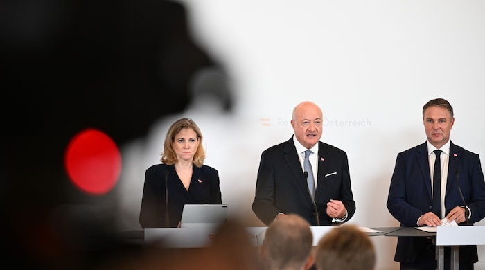 Die Regierungsspitze bei der Präsentation der Einigung